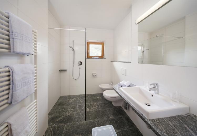 Hotel Edelweiss Malles Venosta Szoba fotó