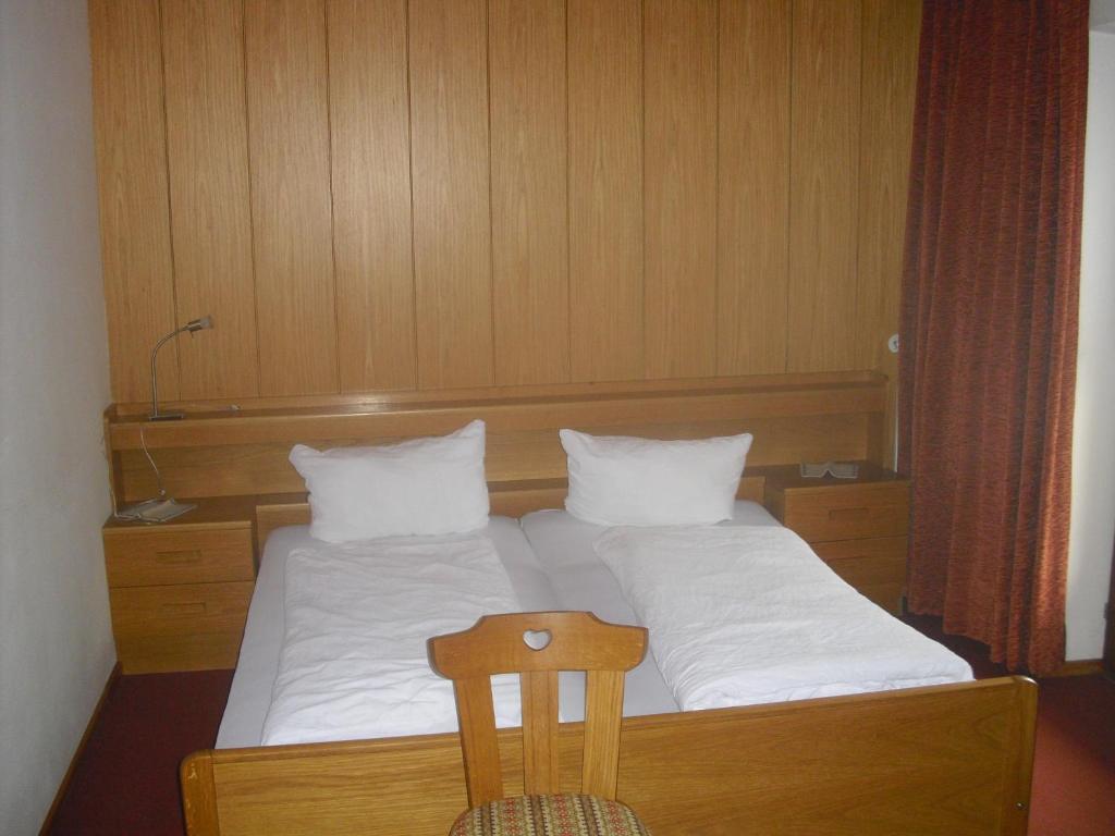 Hotel Edelweiss Malles Venosta Szoba fotó